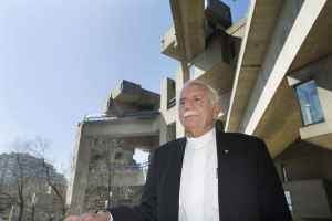 视蒙特利尔为第二故乡的著名建筑师Moshe Safdie