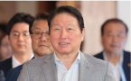 暴跌中他果断买入3620股 一夜大赚10亿