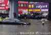 中国“冰城”哈尔滨降暴雨 中央大街淹成大河(视频)