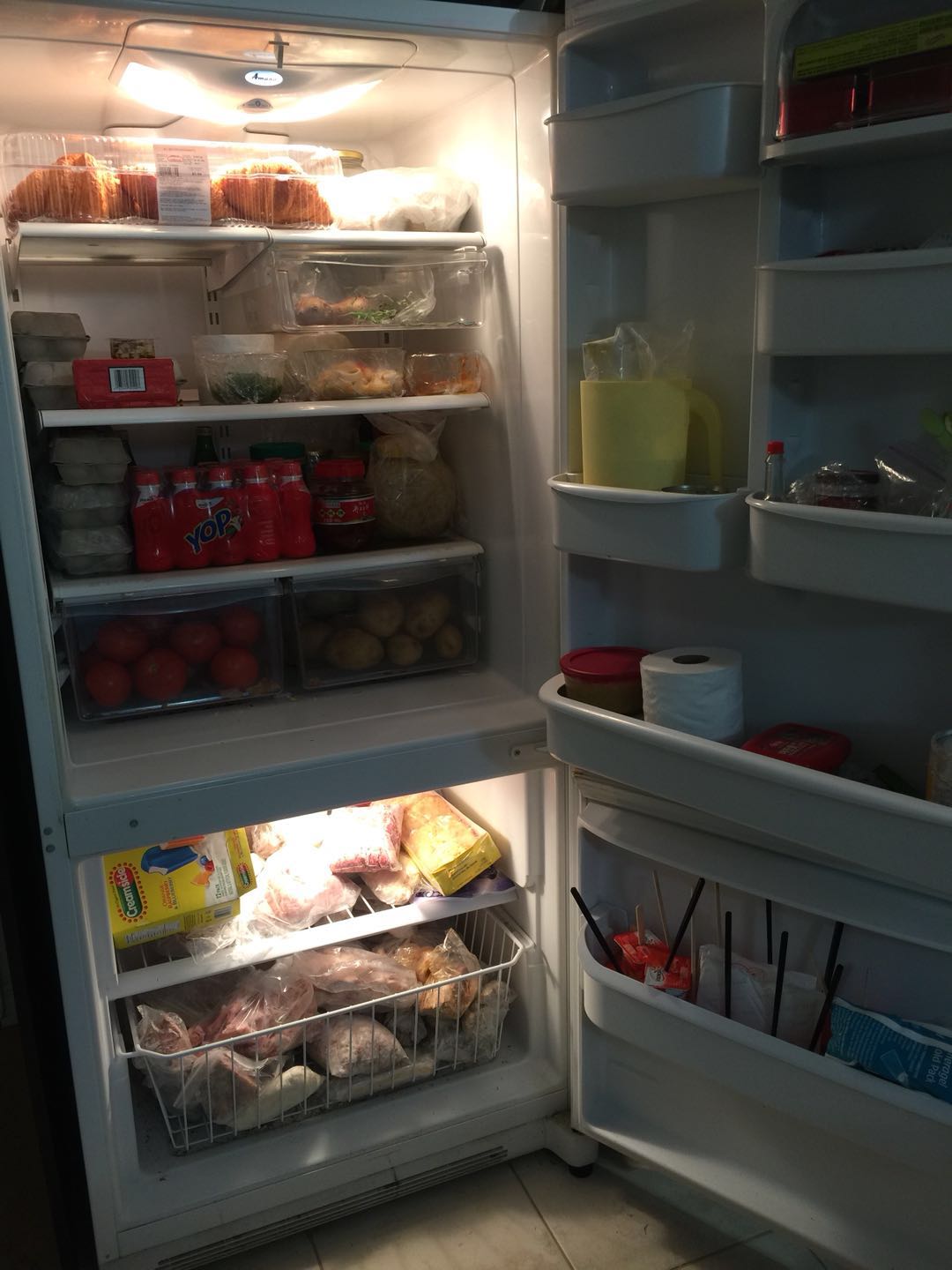 Fridge inside.JPG