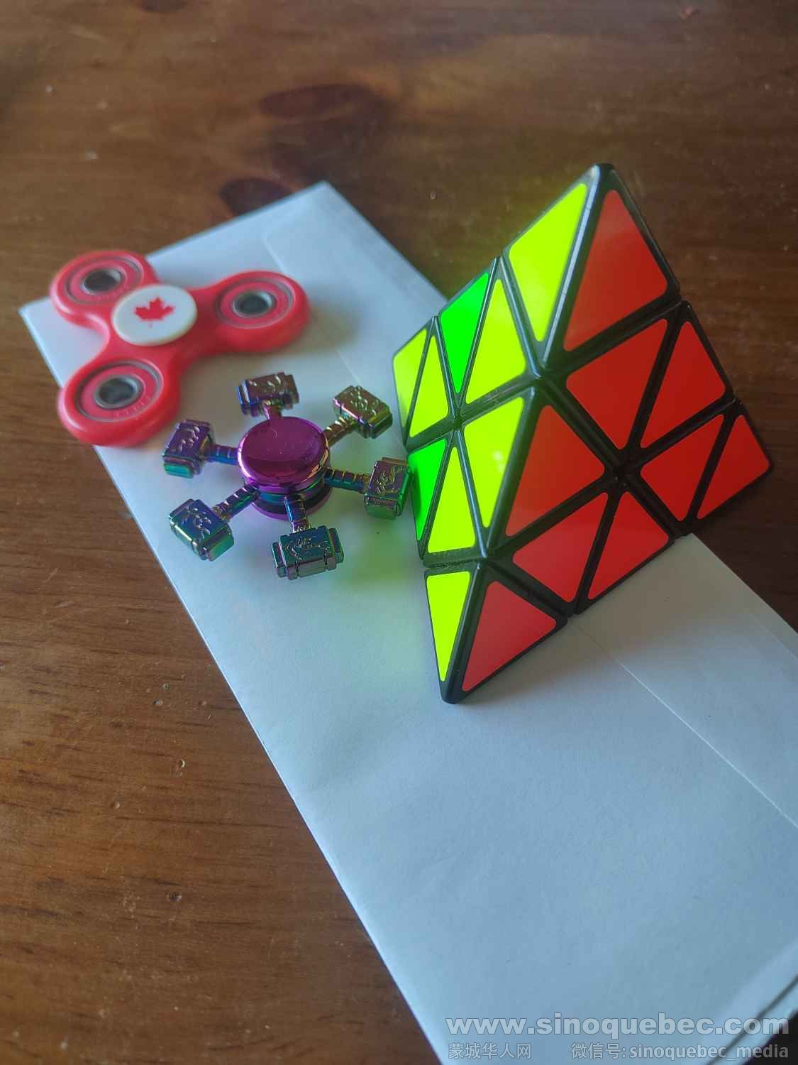 6刀一个，送指尖陀螺