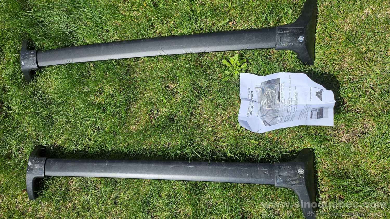 RAV4-Cross bars.jpg