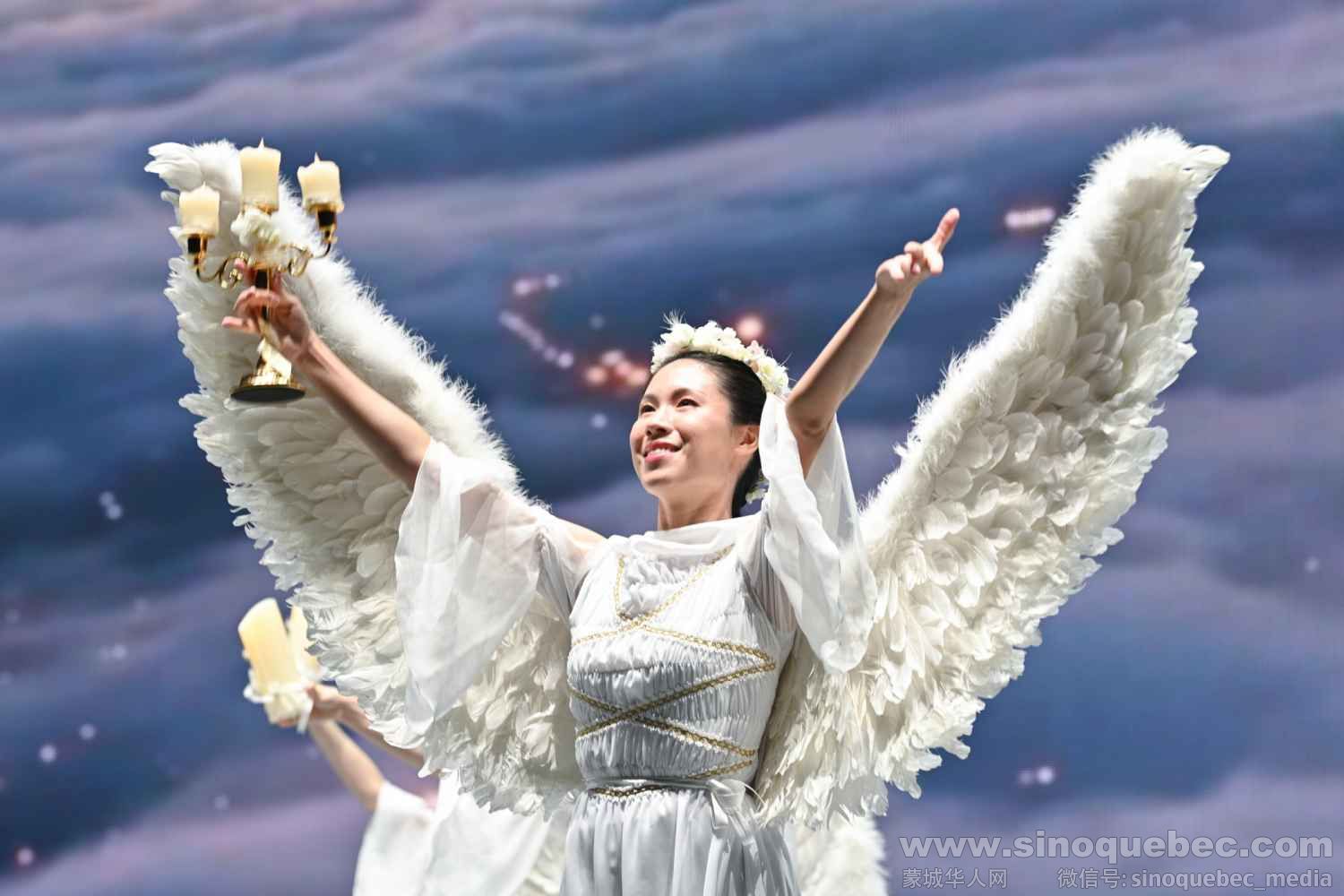 爱的天使  爱的天使挥动羽翼为世人祝祷，鼓励世人坚持美好的信念，看见希望。 ...