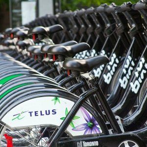 绿色出行: BIXI 自行车出租系统