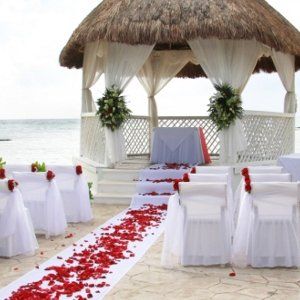 蒙特利尔婚纱展