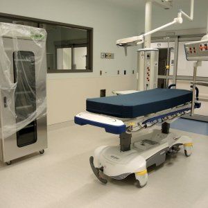 耗资十三亿的蒙特利尔英语超级医院什么样（组图）