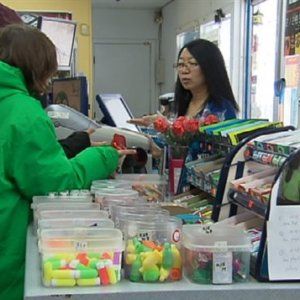 加拿大魁北克省1/3便利店由华人经营