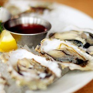 蒙特利尔哪里可以吃到便宜生蚝？