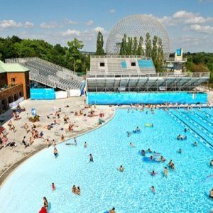 蒙特利尔74个公共游泳池