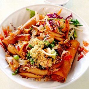 蒙特利尔最好的8家越南餐馆