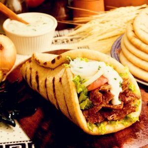 蒙特利尔最好吃的希腊串烧卷饼