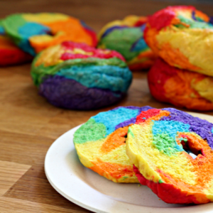 你吃过吗？蒙特利尔的彩虹Bagel！！