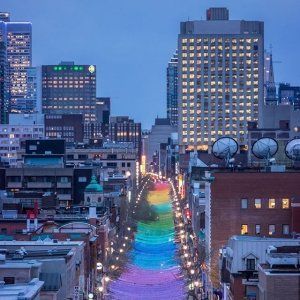 蒙特利尔超美的彩虹球阵你去看了吗？