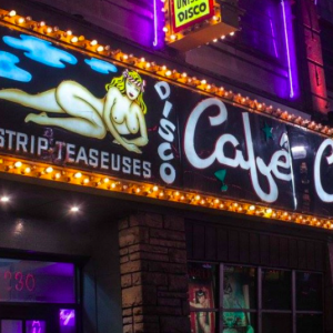 蒙特利尔红灯区一日游