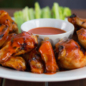 仅一天！蒙特利尔这家店免费每人送16个鸡翅！