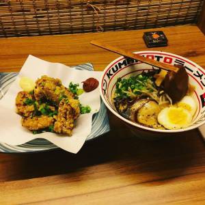 蒙特利尔开了家很特别的拉面馆 适合寻找孤独的你