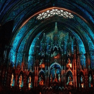 圣母大教堂正在举办美炸天的灯光音乐秀（视频）