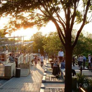 蒙城最高露天吧台将开放