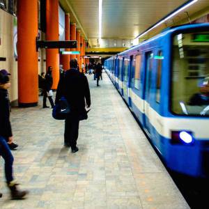 蒙特利尔7个地铁站以种族主义者命名