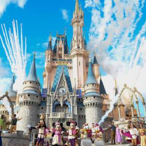 加拿大居民可享受迪斯尼乐园门票6.5折优惠