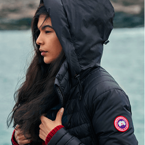 Simons上架最新轻薄款加拿大鹅