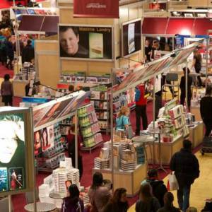 蒙特利尔最大的图书沙龙会