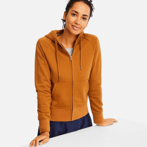 优衣库折扣区上新 百款服饰特价