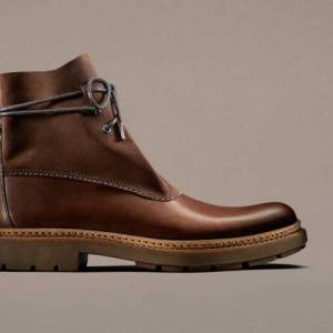 Clarks百款鞋履低至3折