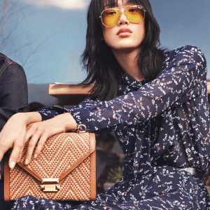 Michael Kors低至4折 44元收钱包 原价88