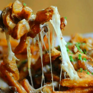 蒙特利尔美食Poutine周