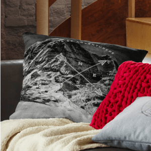 Simons家居饰品特卖 9.99元收多款抱枕