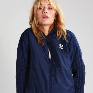 Adidas Originals运动服饰低至3折