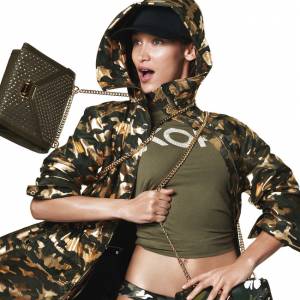 Michael Kors低至3.5折 79元收经典板鞋 原价158