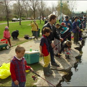 Laval免费钓鱼活动 适合孩子学钓鱼