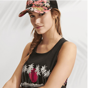 Sports Experts运动衣鞋低至5折