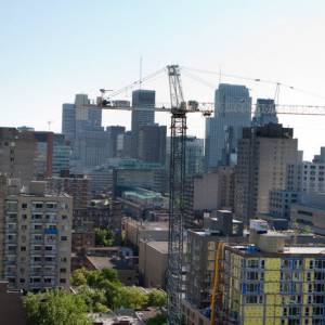 房源不足导致蒙特利尔市中心公寓销售放缓