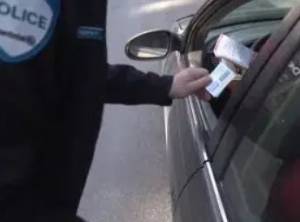 法官因SAAQ电话不通判警方开出的扣押单无效