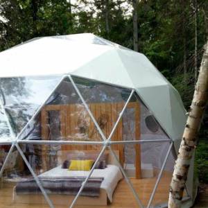 魁北克舒适又不贵的七个树屋露营地