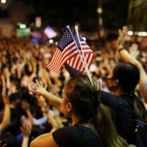 美国通过“香港人权与民主法案” 中方强力回击