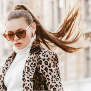 Prada, Givenchy, Gucci 等名牌商品年中特卖会