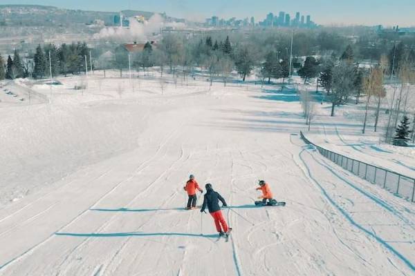 蒙特利尔最大的人造雪山将免费开放
