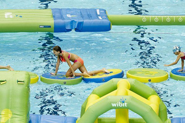 奥林匹克体育场室内水上乐园