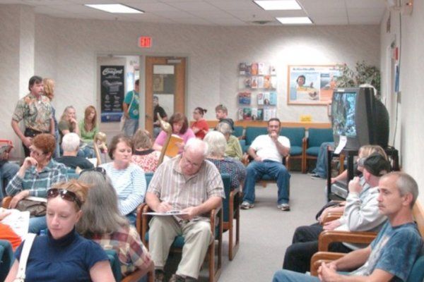 蒙特利尔地区的冬季诊所人满为患