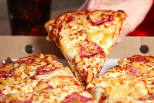 Pizza Hut买一送一大优惠