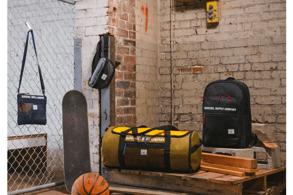 Herschel 休闲包 美衣低至4折