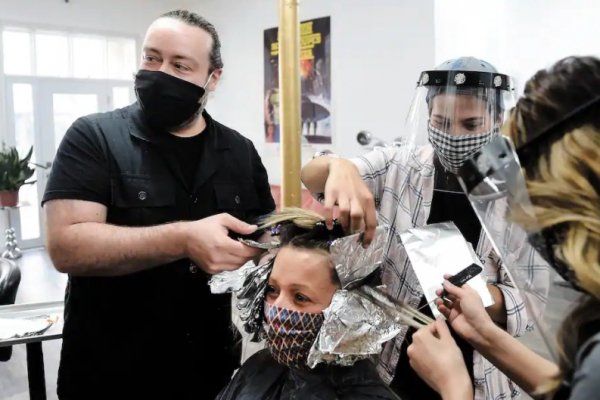 重新开业的商家可能把适应健康变化的账单转嫁给消费者