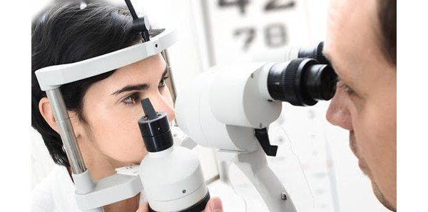 蒙特利尔华裔眼科医生超额收费被罚款6万元