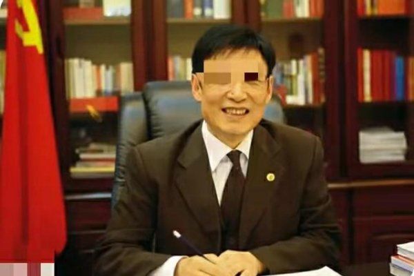 中国某高校原领导受贿900多万 包养三名女教授-综合新闻-蒙城华人网-蒙特利尔第一中文网-www.sinoquebec.com