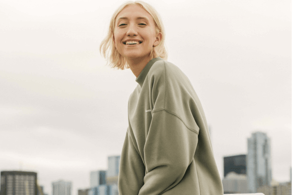 Roots全场8折 包括折扣区