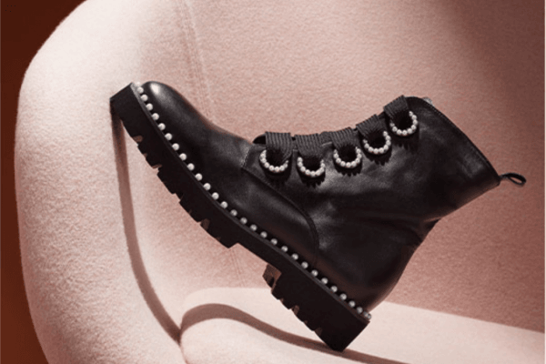 The Bay今日闪卖 秋冬靴低至4折